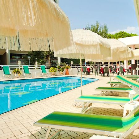 Hotel Gimm Бібіоне Екстер'єр фото
