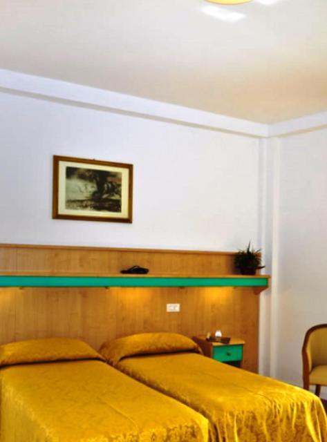 Hotel Gimm Бібіоне Екстер'єр фото