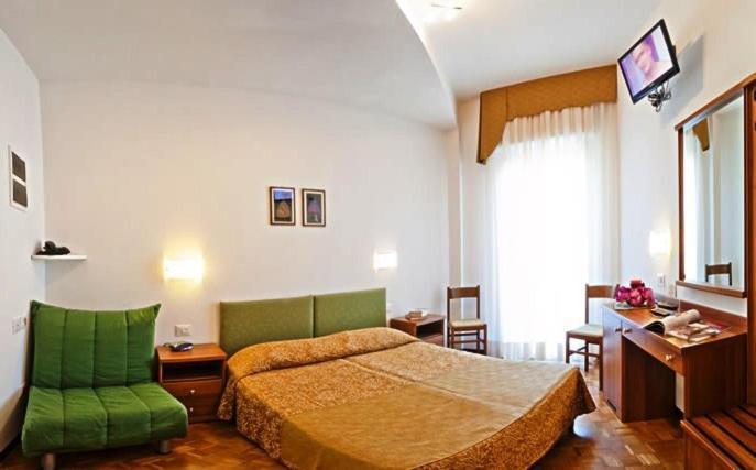 Hotel Gimm Бібіоне Екстер'єр фото