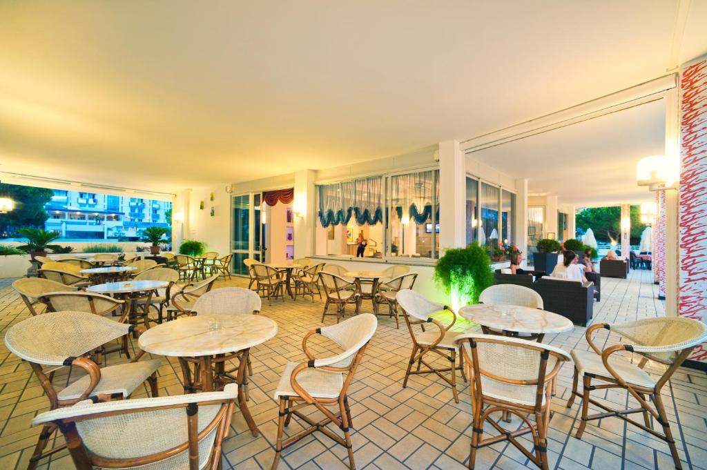 Hotel Gimm Бібіоне Екстер'єр фото